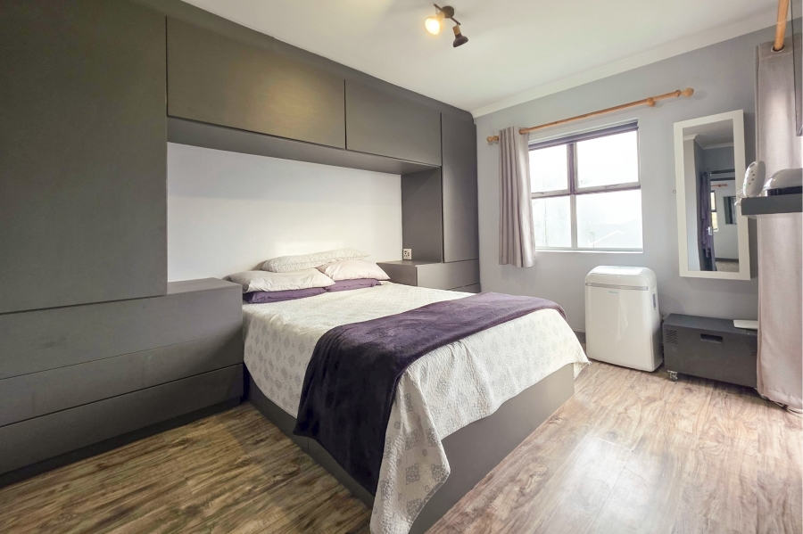 2 Bedroom Property for Sale in Sonstraal Heights Western Cape